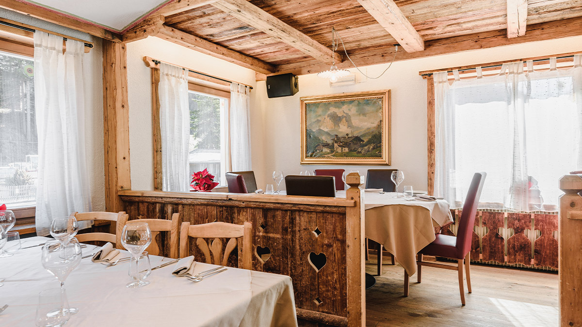 Ristorante Do Vea Pozza di Fassa - La Cantina